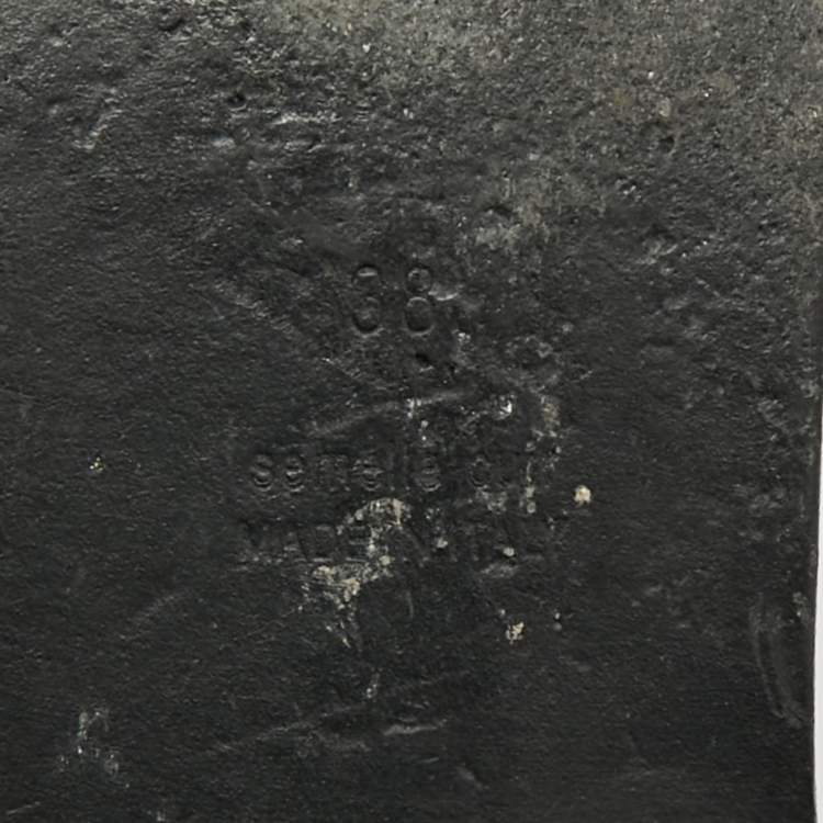 Pre Owned Hermes Oran Size 38 Black Patent Leather Flat Slides