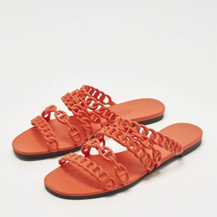 Pre Owned Hermes Chain d'Ancre Size 38 Orange Rubber Flat Slides 