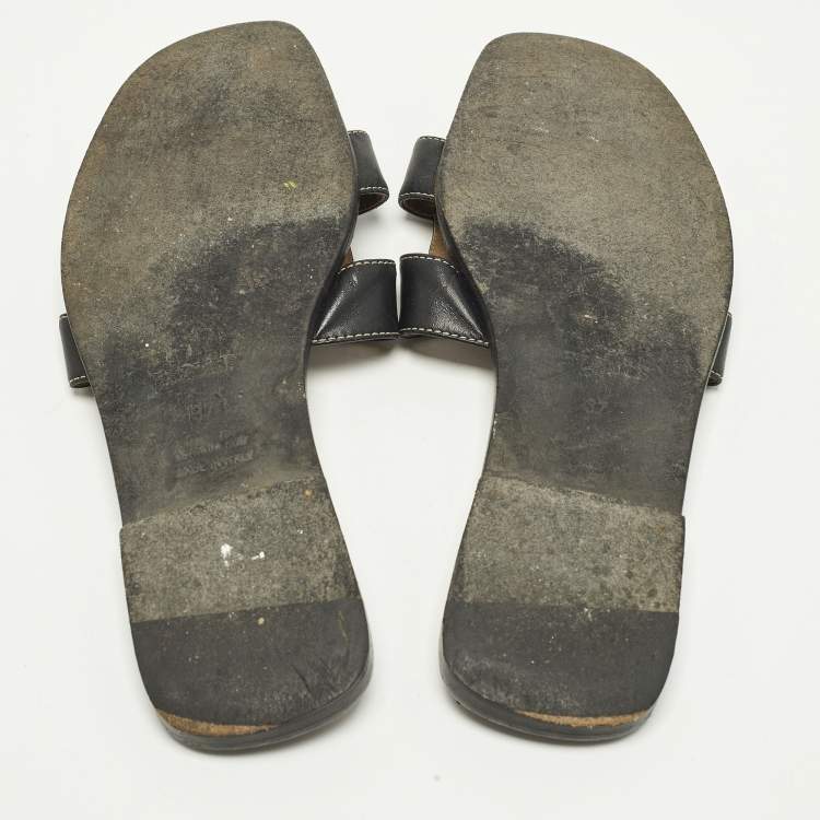 Pre Owned Hermes Oran Size 37 Black Leather Flat Slide