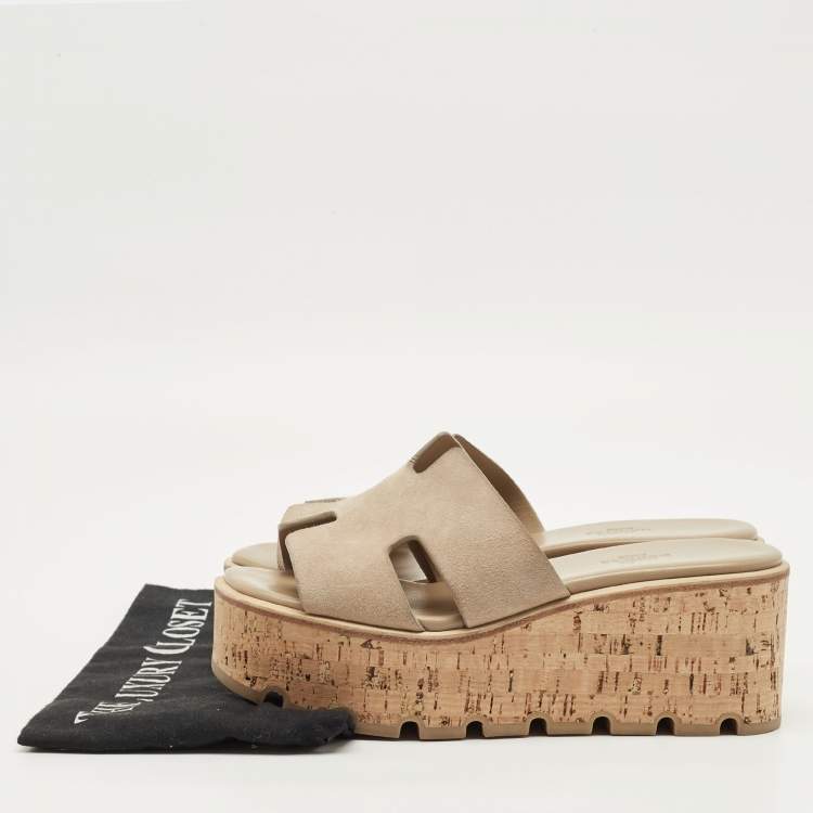 Pre Owned Hermes Eze Size 36 Beige Suede Wedge Sandals