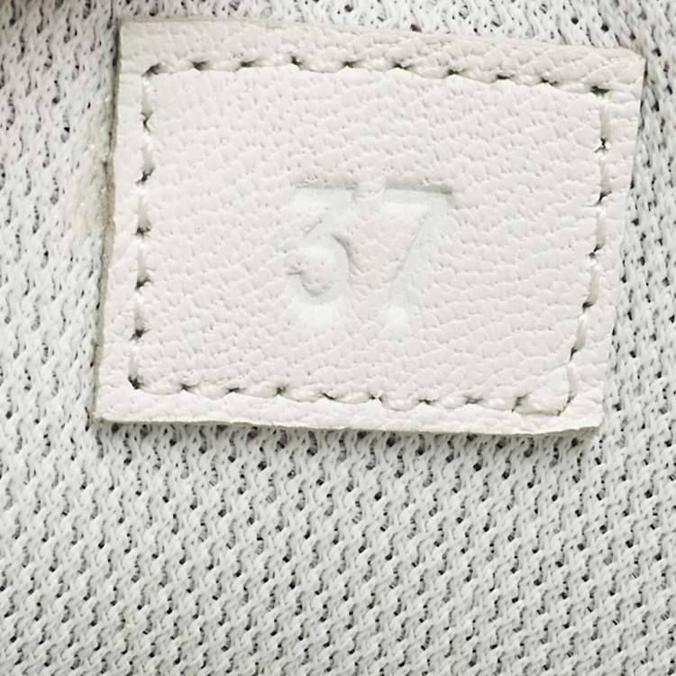 مملوكة مسبقًا حذاء رياضي هيرمس بونسنج قماش محبوك وشمواه أبيض/رمادي فاتح مقاس 40.5