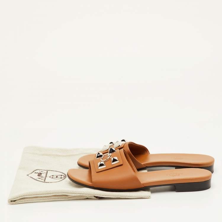 Pre Owned Hermes Dune Bois Size 37.5 Tan Leather Flat Slide Sandals