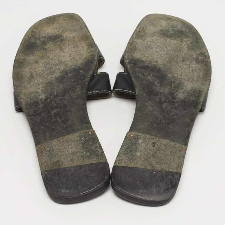 Pre Owned Hermes Oran Size 37.5 Black Leather Flat Slide