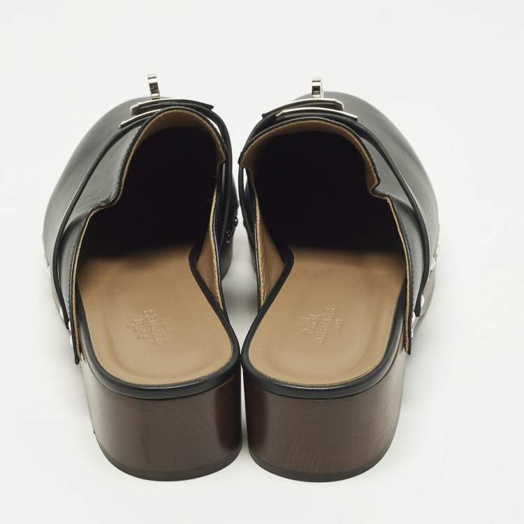 Pre Owned Hermès Carlotta Size 39 Black Leather Mules
