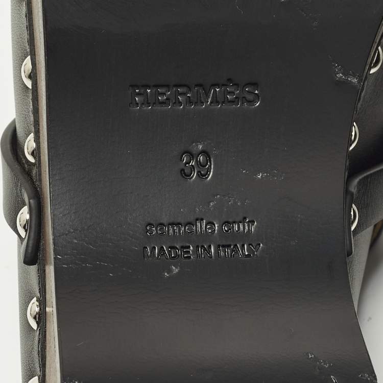 Pre Owned Hermès Carlotta Size 39 Black Leather Mules