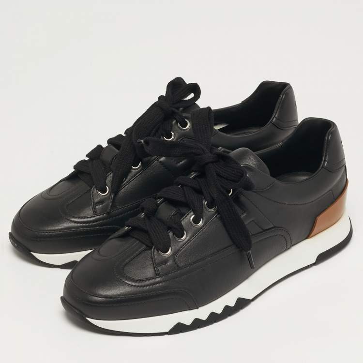 Pre Owned Hermès Trail Size 38 Black Leather Low Top Sneakers