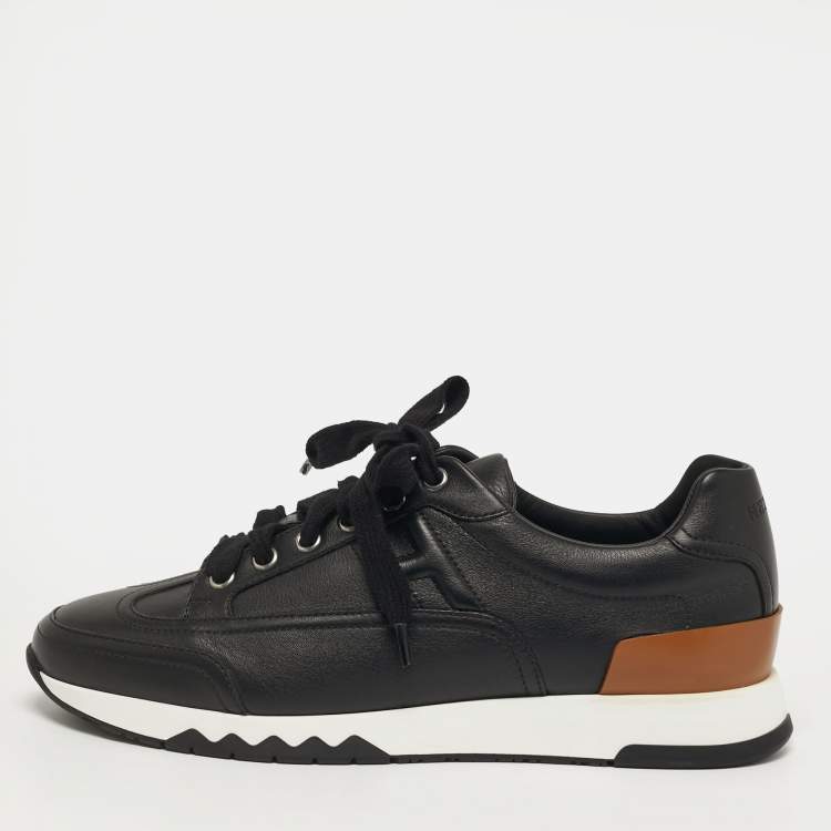 Pre Owned Hermès Trail Size 38 Black Leather Low Top Sneakers