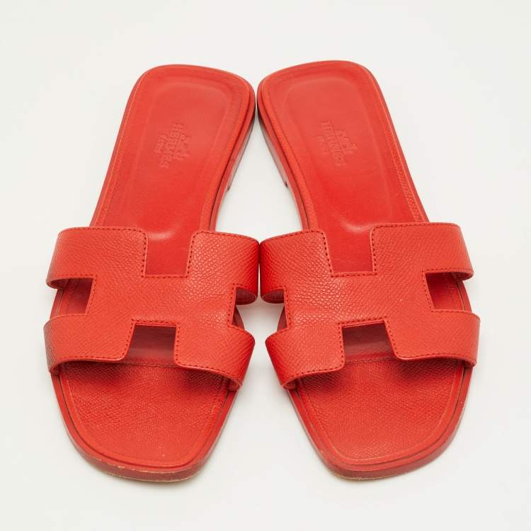 Pre Owned Hermes Oran Size 39 Orange Leather Flat Slide Sandals