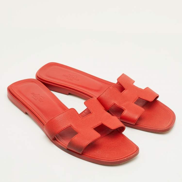 Pre Owned Hermes Oran Size 39 Orange Leather Flat Slide Sandals