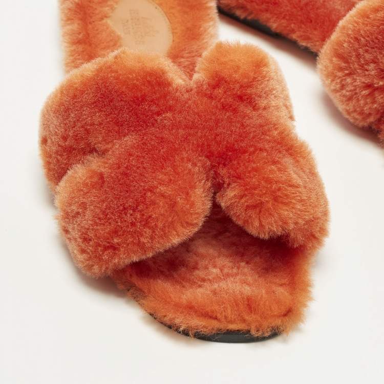 Pre Owned Hermes Oran Size 37 Orange Shearling Fur Flat Slides