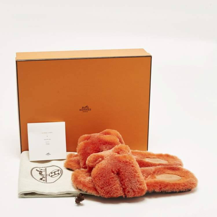 Pre Owned Hermes Oran Size 37 Orange Shearling Fur Flat Slides