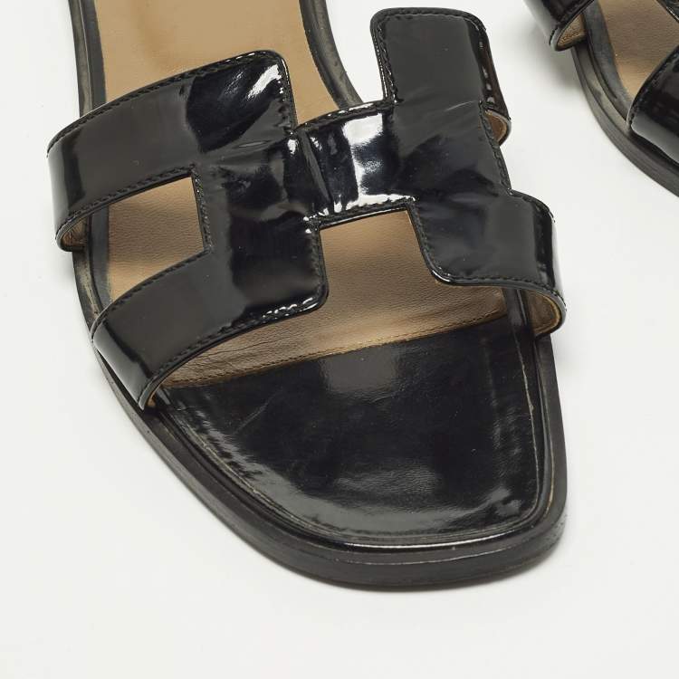 Pre Owned Hermes Oran Size 41 Black Patent Leather Flat Slides