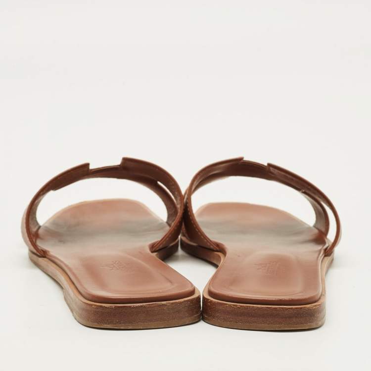Pre Owned Hermes Oran Size 39.5 Brown Leather Flat Slide