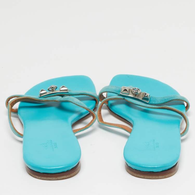 مملوكة مسبقًا Hermes Corfu Size 38 Blue Suede Thong Flatsb Slide 