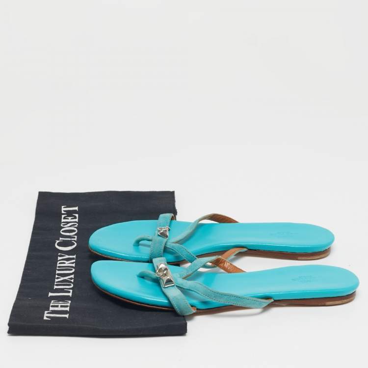 مملوكة مسبقًا Hermes Corfu Size 38 Blue Suede Thong Flatsb Slide 