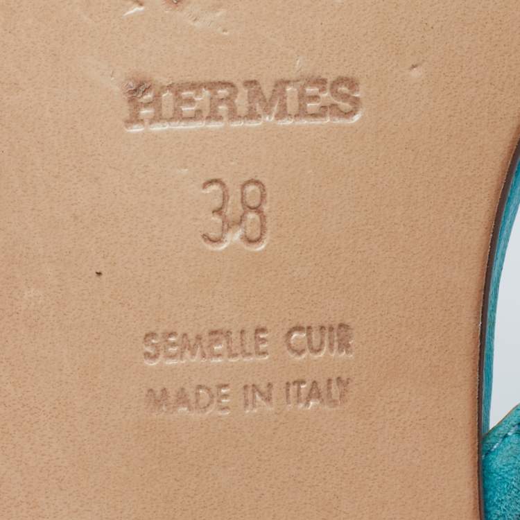 مملوكة مسبقًا Hermes Corfu Size 38 Blue Suede Thong Flatsb Slide 