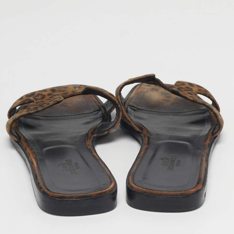 مملوكة مسبقًا Hermes Oran Size 39 Brown/Black Leopard Print Suede Flat Slide