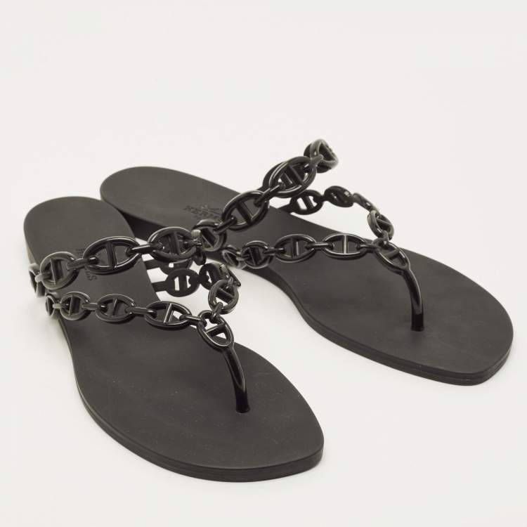Pre Owned Hermes Island Size 41 Black Rubber Thong Flats