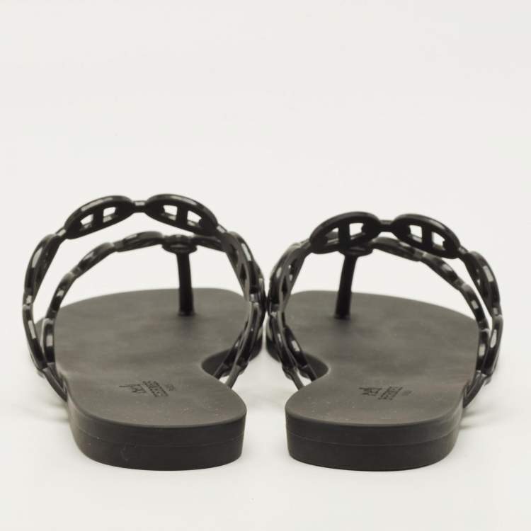 Pre Owned Hermes Island Size 41 Black Rubber Thong Flats