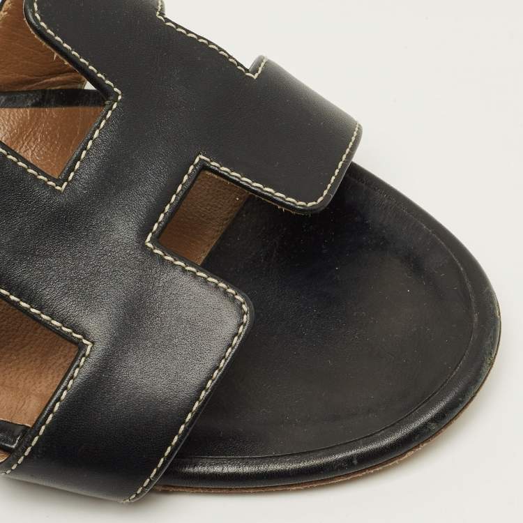 Pre Owned Hermes Oasis Size 39 Black Leather Slide Sandals