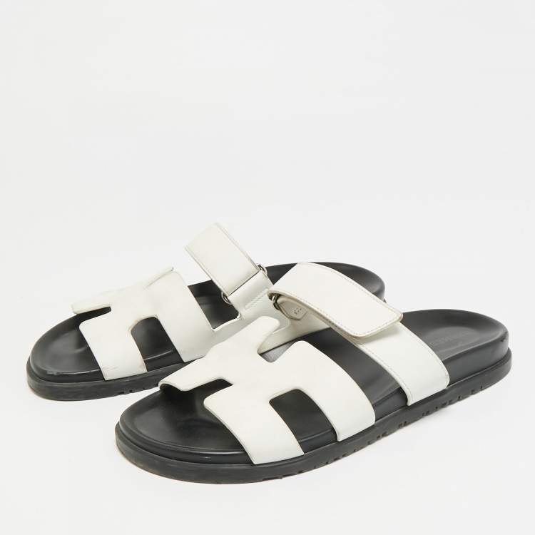 Pre Owned Hermes Chypre Size 41.5 White Leather Flat Sandals