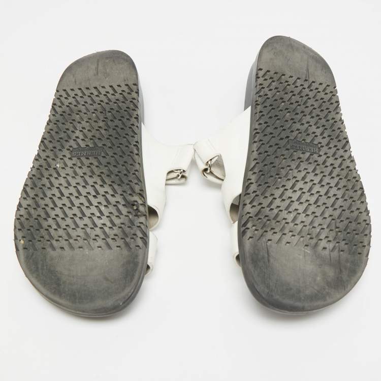 Pre Owned Hermes Chypre Size 41.5 White Leather Flat Sandals