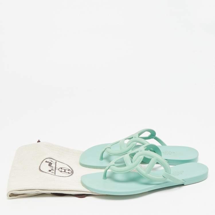 Pre Owned Hermes Egerie Size 38 Mint Green Rubber Thong Flat Sandals
