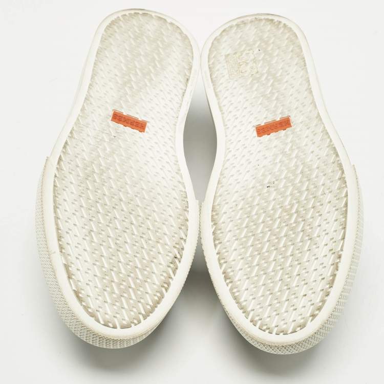 Pre Owned Hermes Day Size 38 Black Leather Low Top Sneakers