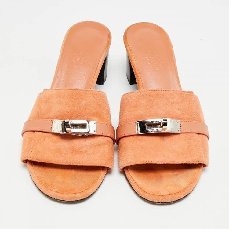 Pre Owned Hermès Gigi Size 37 Brown Leather and Suede Block Heel Slide Sandals