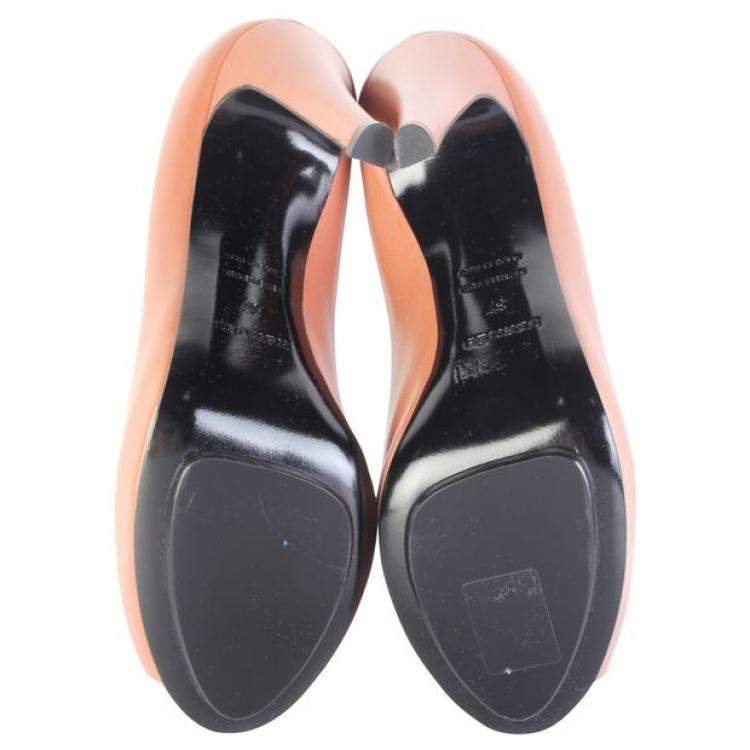 Pre Owned Hermes Pink/Peach Leather Heels Size 37