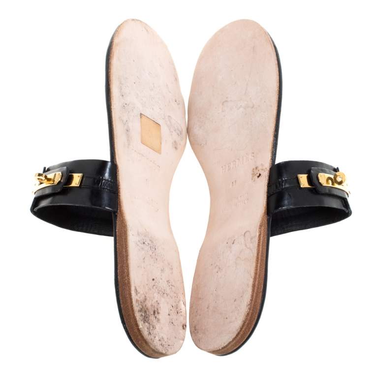 Pre Owned Hermes Black Leather Turn-Lock Embellished Ring Toe Flats Size 41