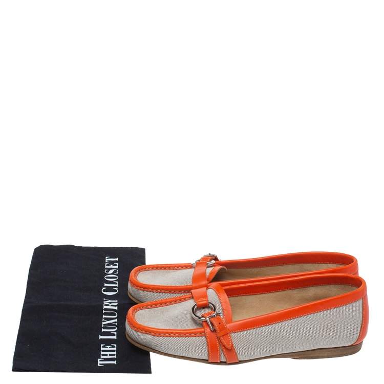 مملوكة مسبقًا Hermes Beige/Orange Canvas and Leather Loafers Size 39.5