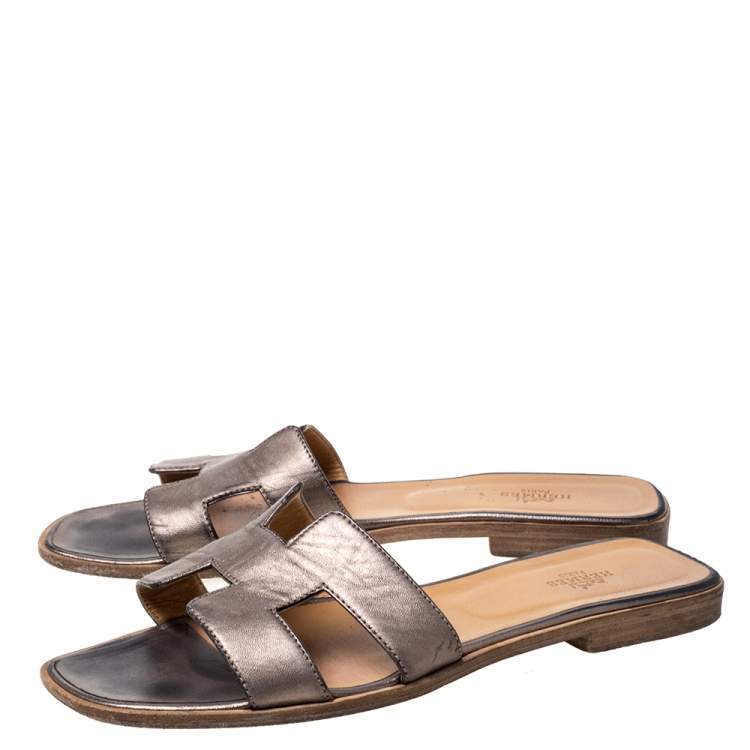Pre Owned Hermes Metallic Brown Leather Oran Flats Size 40