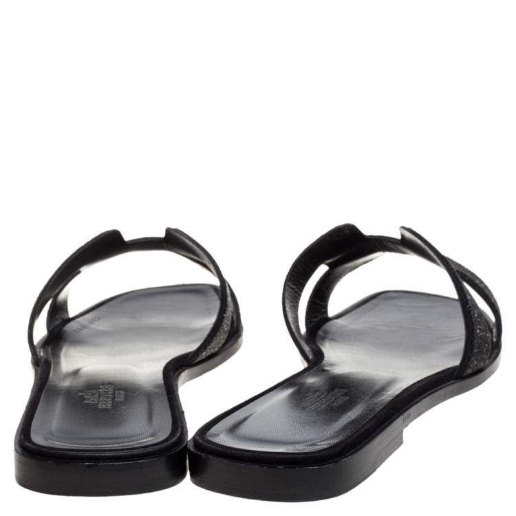 Pre Owned Hermes Black Glitter Leather Oran Flat Slides Size 38.5