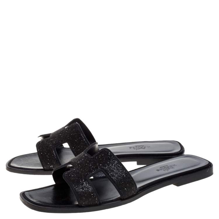Pre Owned Hermes Black Glitter Leather Oran Flat Slides Size 38.5