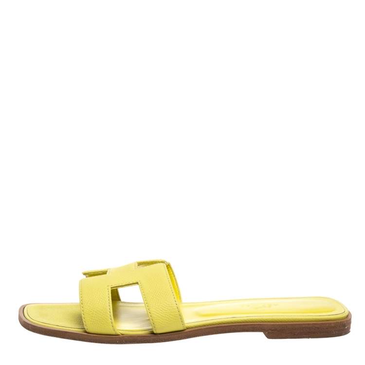 Pre Owned Hermes Yellow Leather Oran Flat Slides Size 37.5