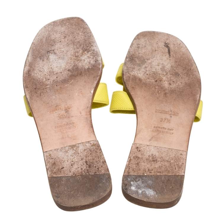 Pre Owned Hermes Yellow Leather Oran Flat Slides Size 37.5
