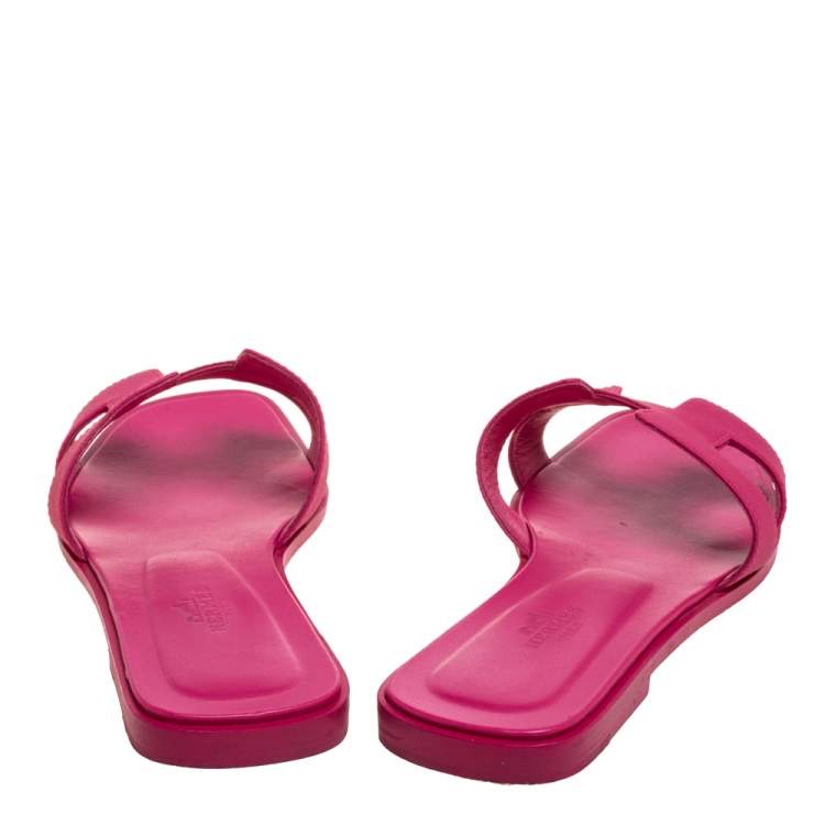 مملوكة مسبقًا Hermes Pink Leather Oran Slide Flats Size 37