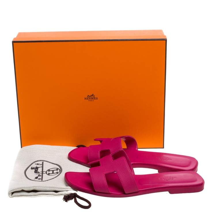 مملوكة مسبقًا Hermes Pink Leather Oran Slide Flats Size 37