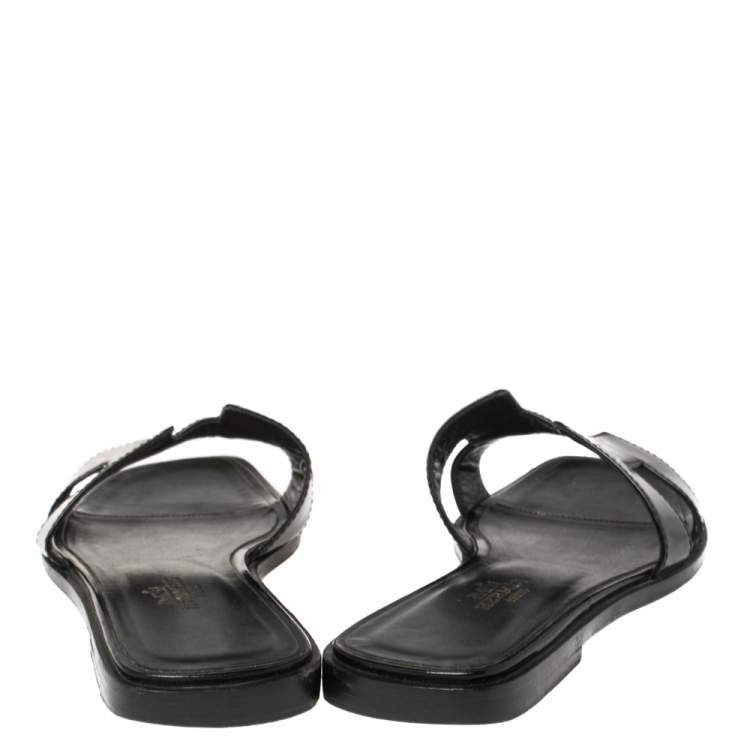 Pre Owned Hermes Black Patent Leather Oran Flats Size 35