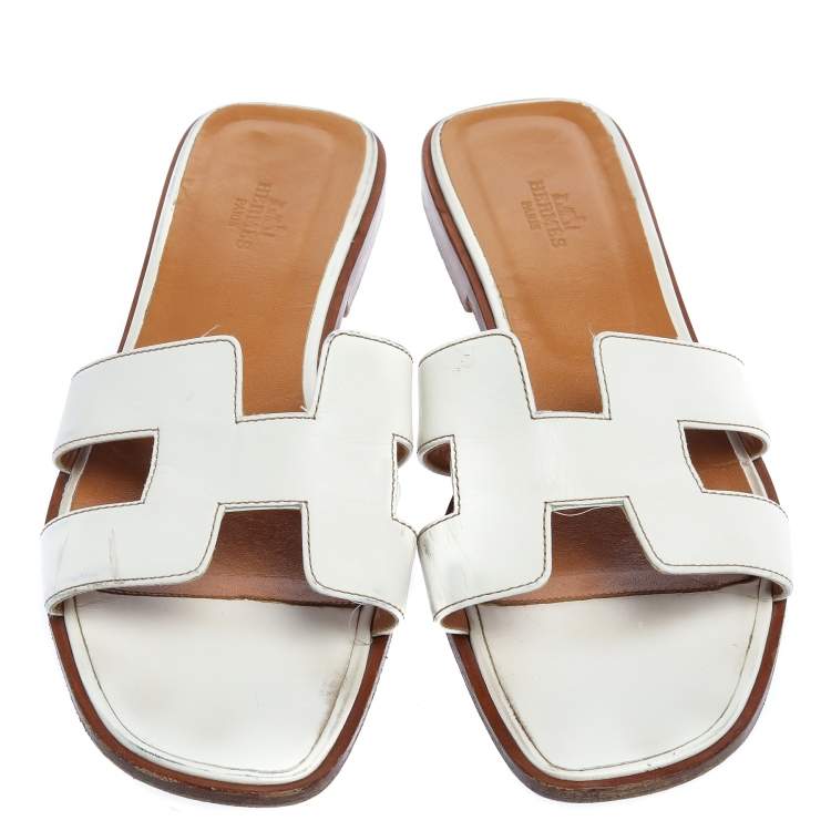 Pre Owned Hermes White Leather Oran Slide Sandals Size 39
