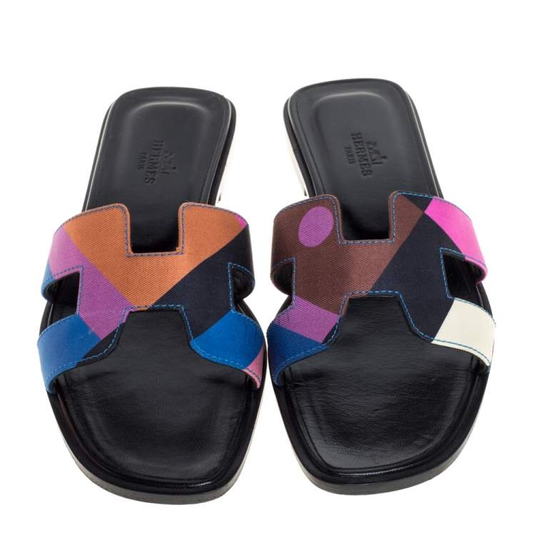 مملوكة مسبقًا Hermes Multicolor Modernisme Tropical Print Canvas Oran Flat Slides Size 37