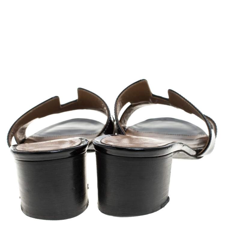 Pre Owned Hermes Black Patent Leather Oasis Slide Sandals Size 36