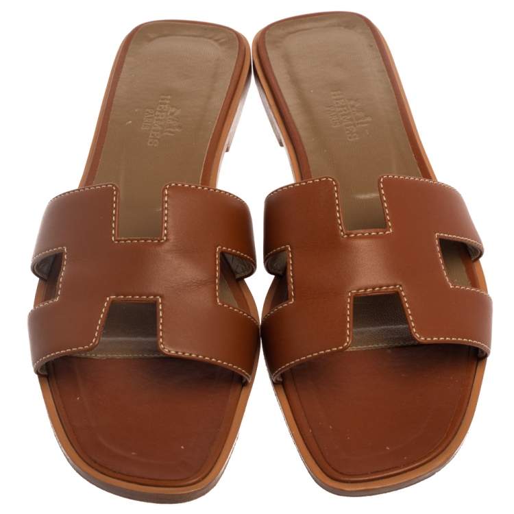 Pre Owned Hermes Brown Leather Oran Flat Slides Size 37.5