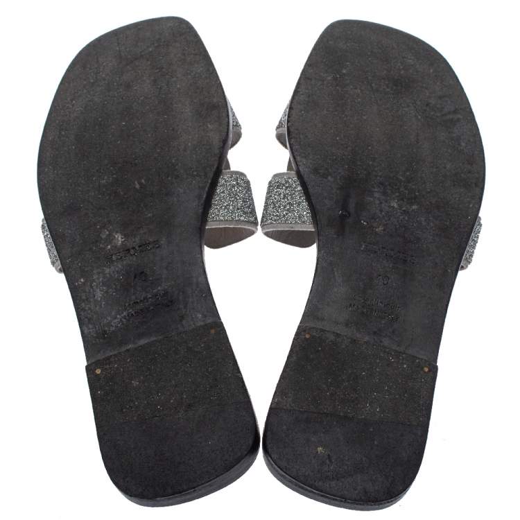 Pre Owned Hermes Grey/Silver Glitter Leather Oran Flat Slides Size 40