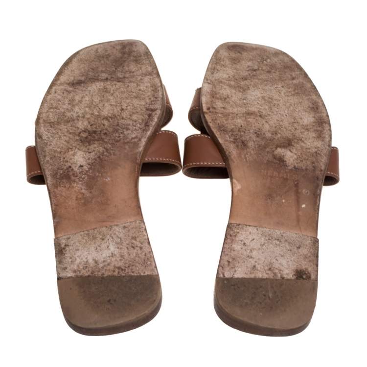Pre Owned Hermes Brown Leather Oran Sandals Size 40