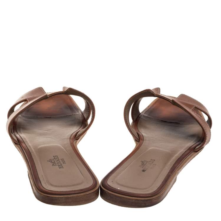 Pre Owned Hermes Brown Leather Oran Sandals Size 40