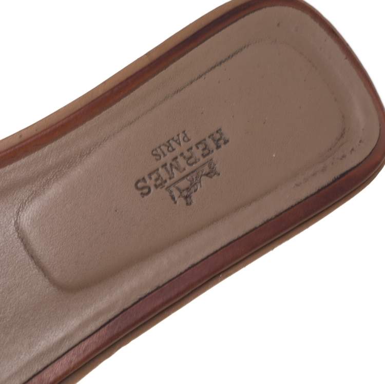 Pre Owned Hermes Brown Leather Oran Sandals Size 40