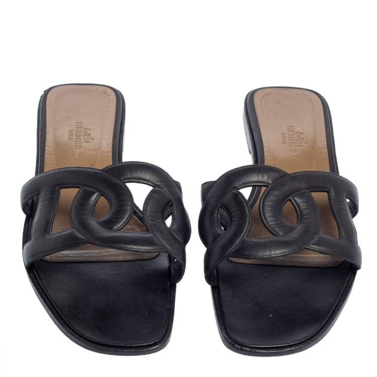 Pre Owned Hermes Black Leather Omaha Flats Size 39