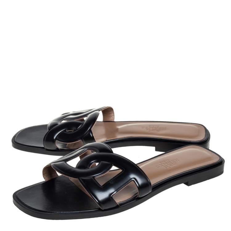 Pre Owned Hermés Black Leather Aloha Flat Slides Size 36